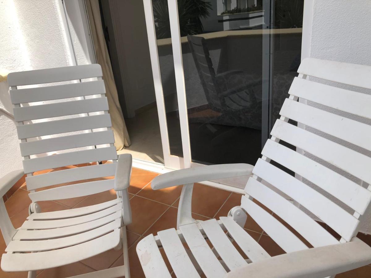 Dominion Beach House 埃斯特波纳 外观 照片