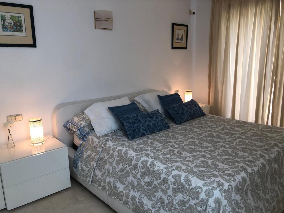 Dominion Beach House 埃斯特波纳 外观 照片