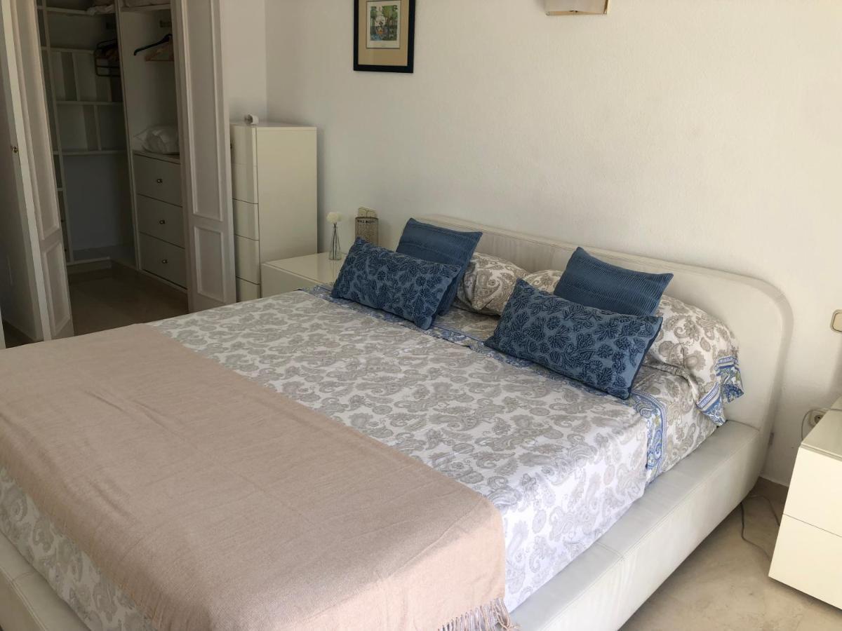 Dominion Beach House 埃斯特波纳 外观 照片